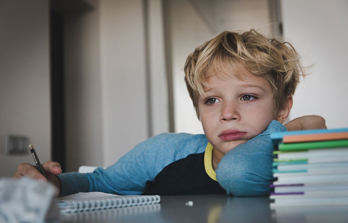 anak adhd frustasi dengan belajar