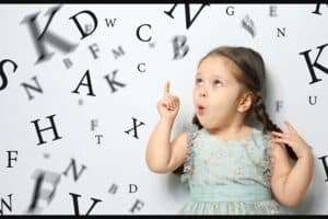 Tahapan Perkembangan Bahasa pada Anak